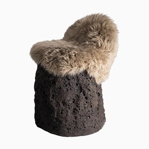 Juego de cerámica Geoprimitive 021 con lana de oveja de Niclas Wolf
