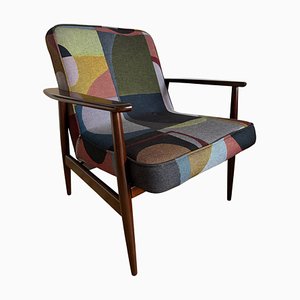 Mid-Century Lounge Chair in Multicolor Jacquard by Juliszu Kędziorek for Gościcńskie Furniture Fabryki, 1968
