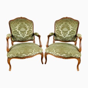Französische Queen Louis XV Cabriolet Armlehnstühle mit grünem Samtbezug, 1860er, 2er Set
