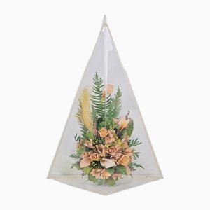 Arreglo floral piramidal de vidrio acrílico, años 70