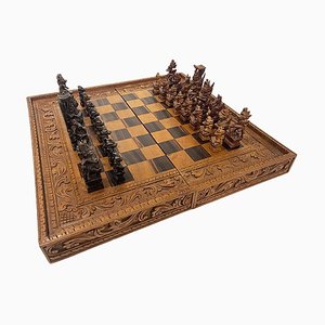 Balinese Chess Set in Box, 20th Century, Set of 33