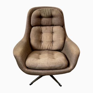 Egg Swivel Lounge Chair by H.W. Klein for Bramin