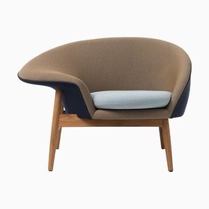 Fried Egg Left Lounge Chair in Dark Blue by Warm Nordic