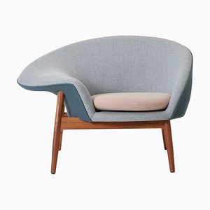 Fried Egg Left Lounge Chair in Pale Peach by Warm Nordic