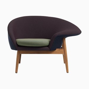 Fried Egg Right Lounge Chair Dark Blue by Warm Nordic