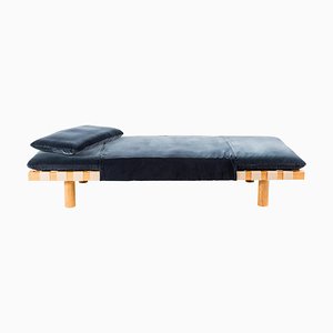 Pallet Dark Grey Velvet Nature Daybed by Pulpo