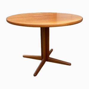 Extendable Teak Dining Table-Ansager Mobler - Danish Modern Design Mid-Century