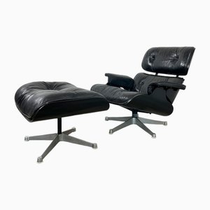 Lounge Chair and Ottoman by Charles & Ray Eames for Herman Miller, Set of 2
