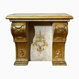 Consola de altar dorada, siglo XVIII