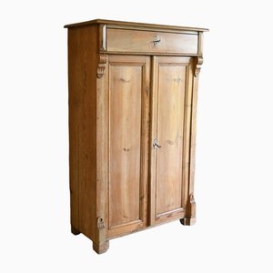 Early 20th Century Pine Cupboard