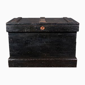 English Cabinet Makers Chest, 1850s