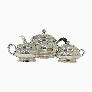 Servizio da tè in argento, inizio XX secolo, set di 3