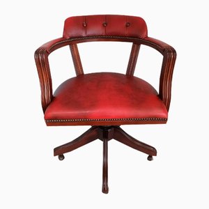 Roter Vintage Captains Chair aus Leder