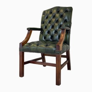 Chesterfield Sessel aus grünem Leder