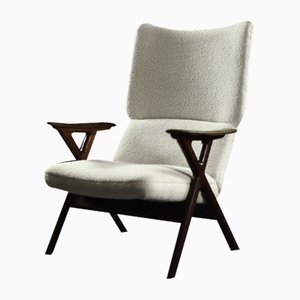 Sillón alto noruego Mid-Century moderno de teca y tela boucle blanca, años 60