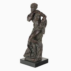 Escultura figura mitológica de bronce