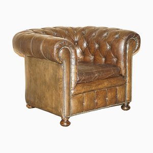 Butaca Chesterfield Club vintage de cuero marrón teñido a mano de nogal, años 50