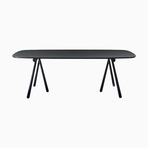 Mesa Altay pequeña de Patricia Urquiola