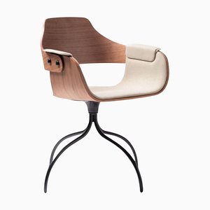 Chaise Showtime Beige avec Piètement Pivotant par Jaime Hayon