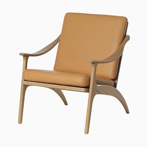 Lean Back Lounge Chair by Warm Nordic