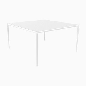 Weißer Xaloc Tisch 140 mit Glasplatte von Mowee