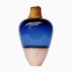 Vase Blue India I par Pia Wüstenberg