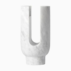 Lyra Kerzenhalter aus Carrara Marmor von Dan Yeffet