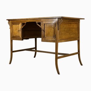 Bureau Vintage en Noyer, France