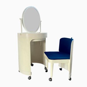 Italian White Dressing Table and Chair from Studio Kastilia, 1970s, Set of 2