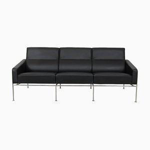 3 Seater Airport Sofa in Original Black Leather by Arne Jacobsen for Fritz Hansen, 2000s