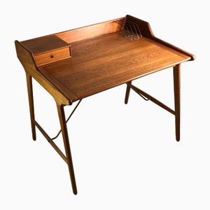 Small Desk Emblematic Model by Svend Åge Madsen Knudsen & Søn Edition, Denmark, 1950s