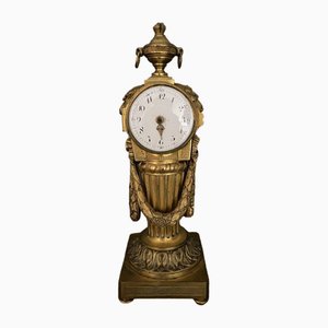 Horloge Louis XVI Antique en Bronze Doré avec Cadran en Émail