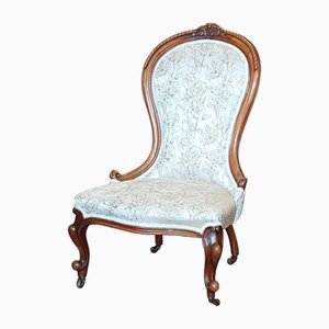 Chaise d'Allaitement Victorienne en Noyer