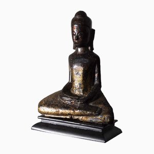 Thailändischer Künstler, Dvaravati Meditations-Buddha-Statue, 1800, Nussholz