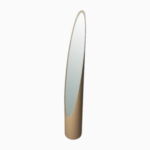 Floor Mirror Model Unghia Nail Lipstick in Beige