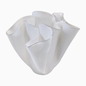Postmodern White Glass Vase Handkerchief by Giorgio Berlini, Italy, 1970s