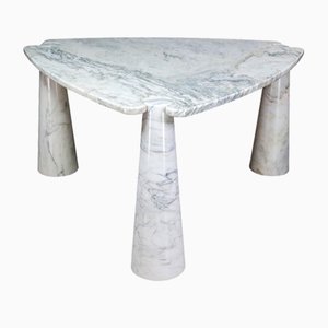 Eros Triangle Center Table aus weißem Carrara Marmor von Angelo Mangiarotti für Skipper, 1970er