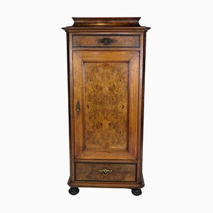 Antiker Schrank aus Nussholz, 1850er