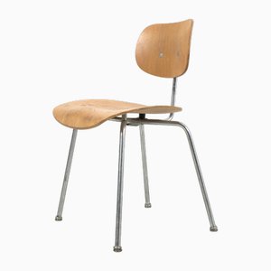 Se 68 Chair by Egon Eiermann