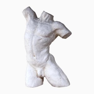 Escultura de torso masculino de escayola