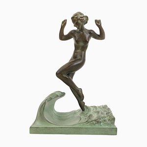 Vage Skulptur im Art Deco Stil in Spelter von Raymonde Guerbe für Max Le Verrier, 2022