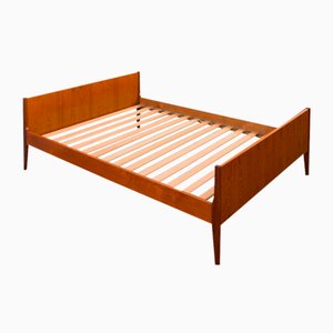 Cama doble danesa Mid-Century de teca, años 60