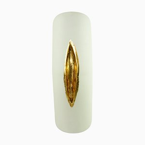 Objeto decorativo individual Volcano Gold Leaf de Dora Stanczel