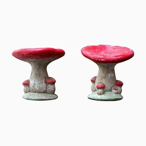Sgabelli da giardino vintage in cemento rosso a forma di fungo con patina