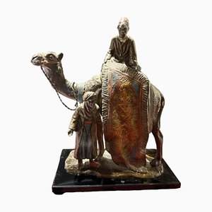 Statua di cammello austriaca dipinta a freddo dipinta nello stile di Bergman