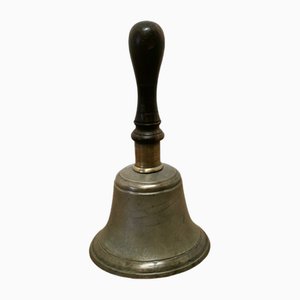 Campana de mano vintage de bronce