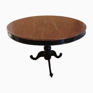 Late 19th Century Round Table in Mahogany
