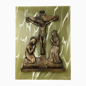 Gesù in croce in bronzo su vetro acrilico, Italia, anni '70