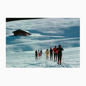 Slim Aarons, Skifahrer in Lech, Digitaldruck