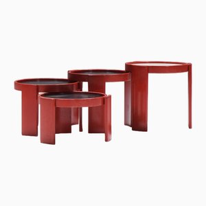 Tables Gigognes Rouges par Gianfranco Frattini pour Cassina, Italie, Set de 4